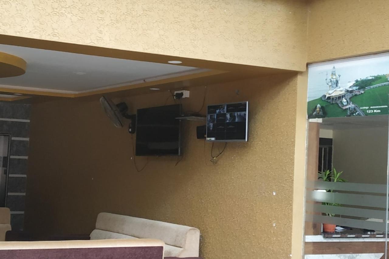 Hotel Prakrathi Residency บังกาลอร์ ภายนอก รูปภาพ