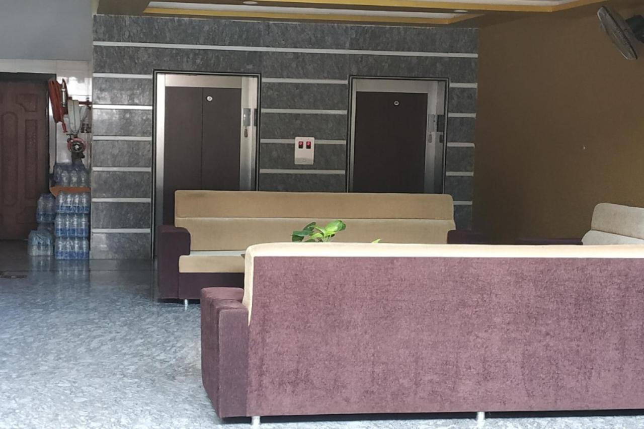 Hotel Prakrathi Residency บังกาลอร์ ภายนอก รูปภาพ