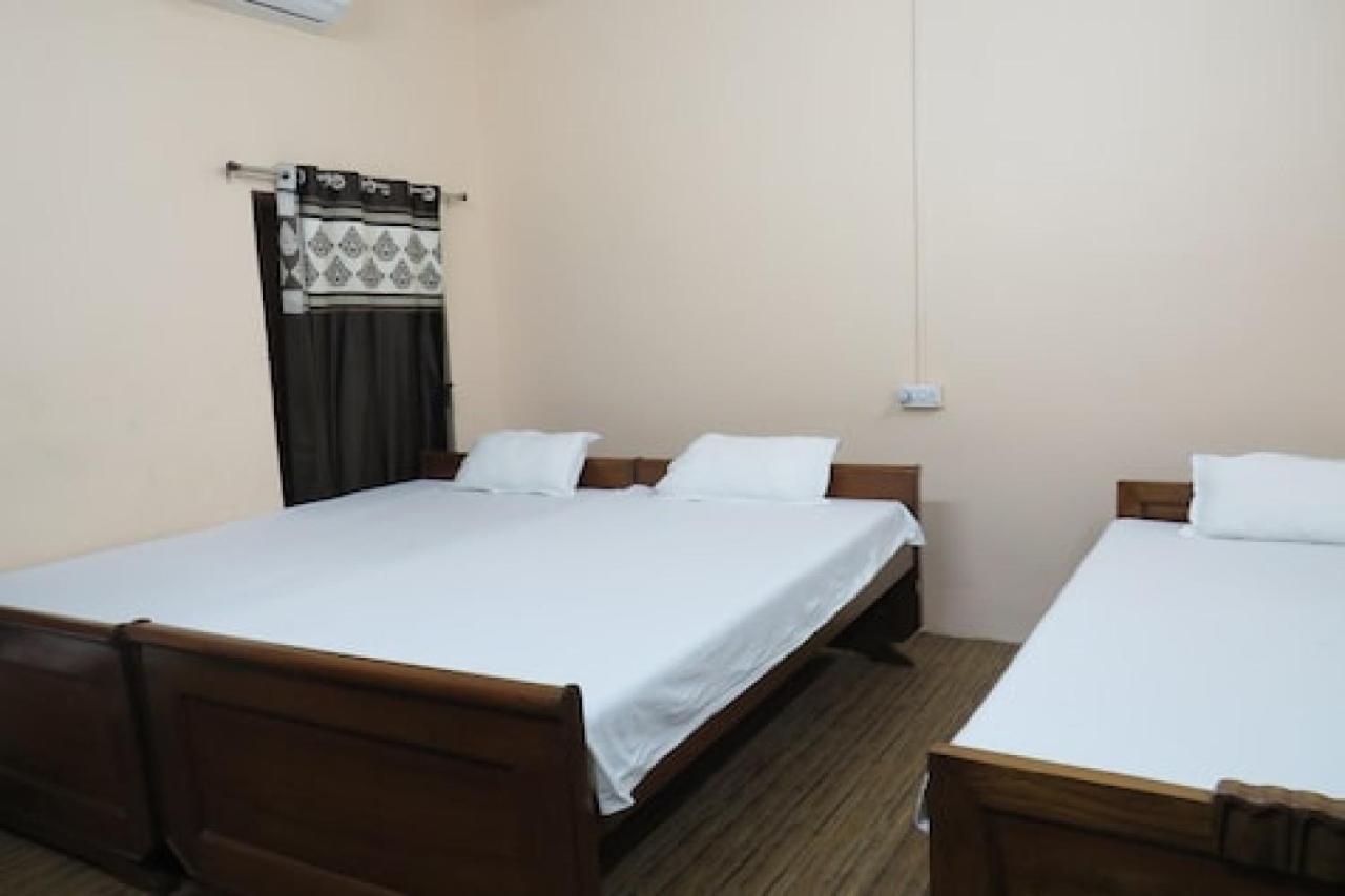Hotel Prakrathi Residency บังกาลอร์ ภายนอก รูปภาพ