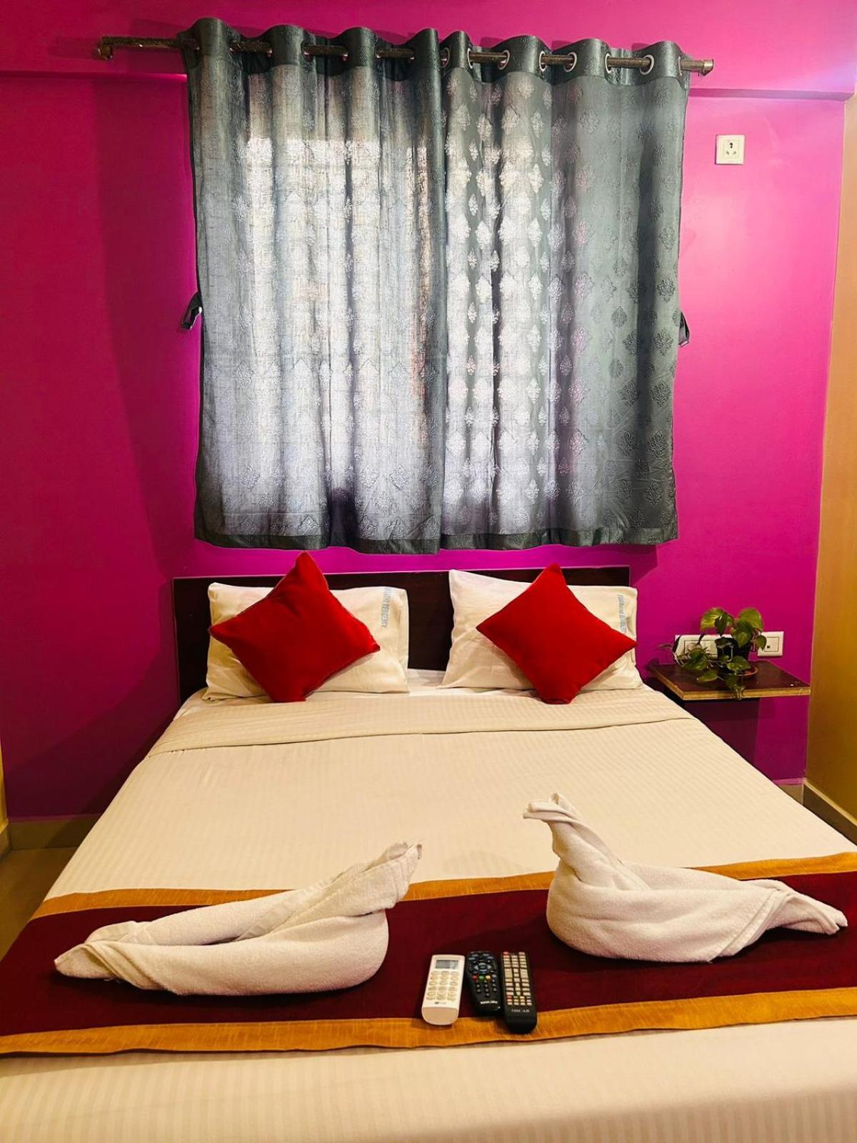 Hotel Prakrathi Residency บังกาลอร์ ภายนอก รูปภาพ