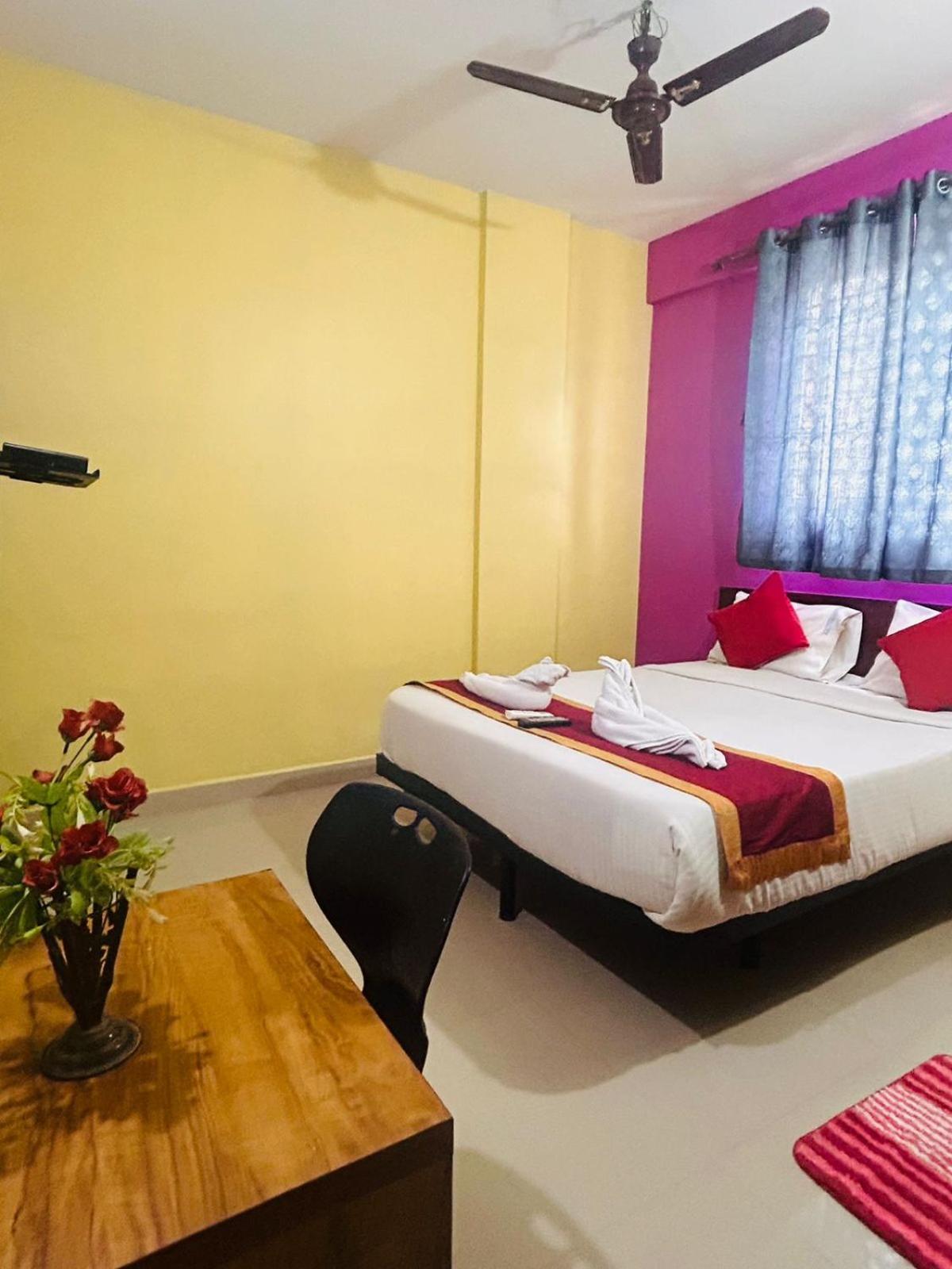 Hotel Prakrathi Residency บังกาลอร์ ภายนอก รูปภาพ